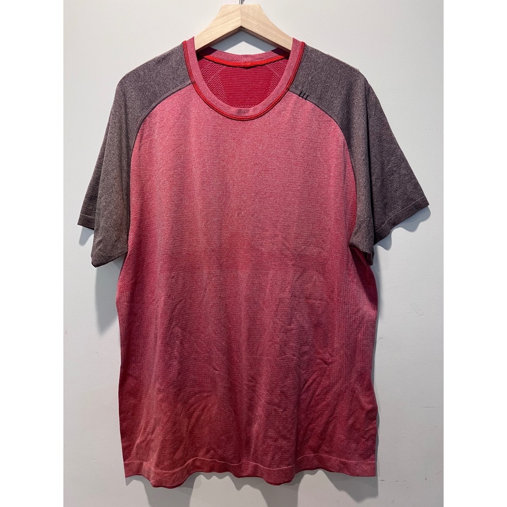 Lululemon Metal Vent Tech 2.0 short-sleeve athletic shirt XL